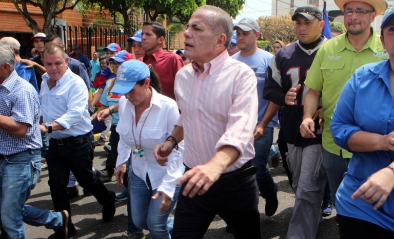 Manuel Rosales blinda su entorno para volver a gobernar sin traiciones