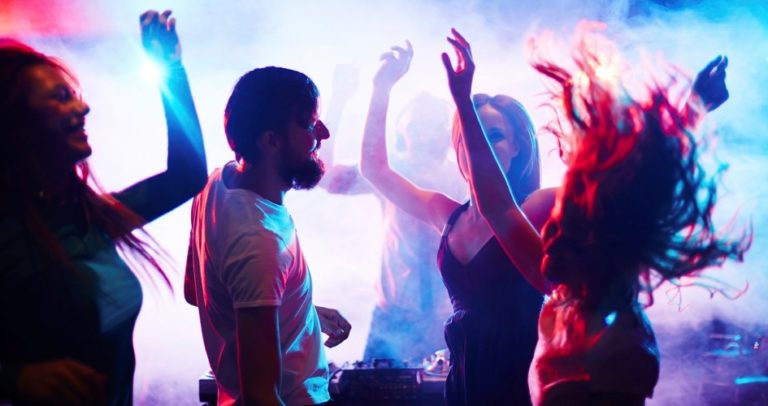 "Rumbear" hasta el amanecer: Aquí los 10 sitios preferidos por los jóvenes en Maracaibo