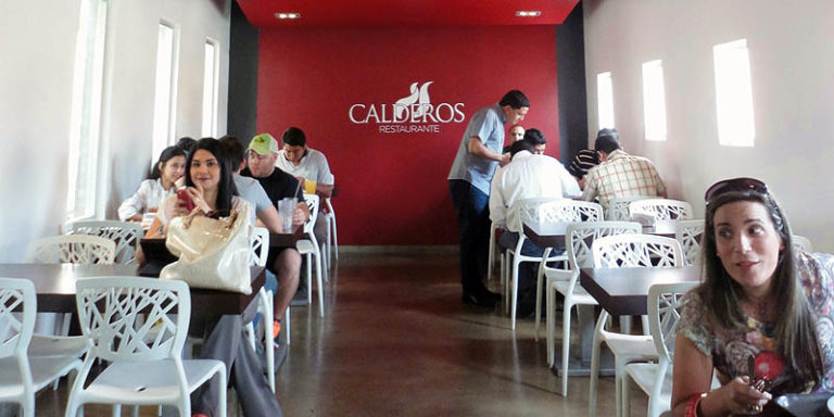 ¿Por qué se apagaron los fuegos en Caldero’s, el restaurante más "exitoso" de la Zona 3?