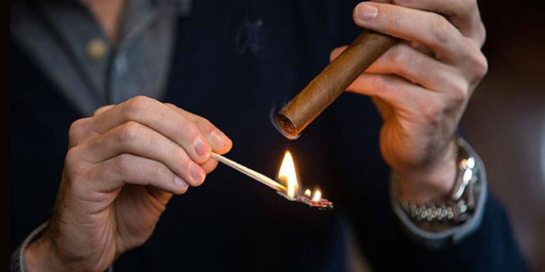 Un "buen tabaco" es como un "buen" sexo, ¿Te atreverás? En Maracaibo podrás.