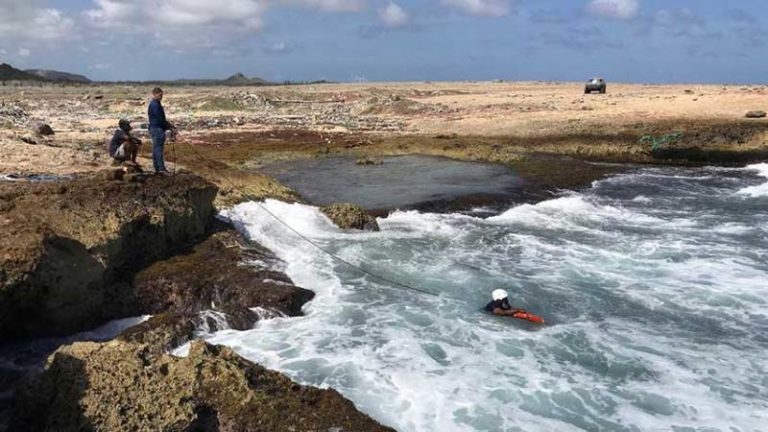 Entérese de cómo fue la “travesía mortal” de los 30 venezolanos que naufragaron rumbo a Curazao