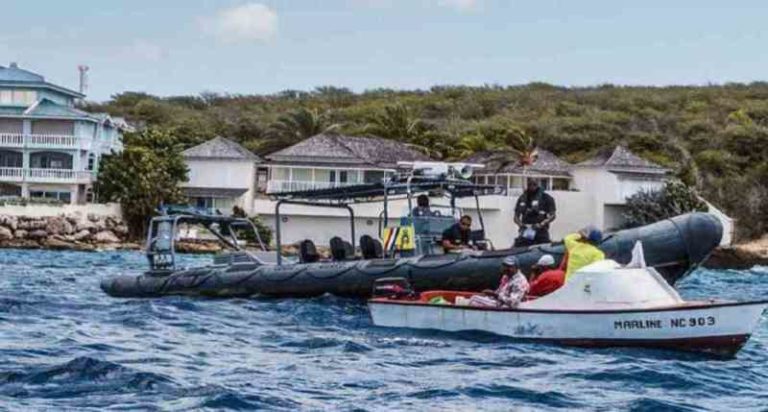 Naufraga barco venezolano con destino a Curazao: ¿Inició la “oleada” de balseros en Venezuela?