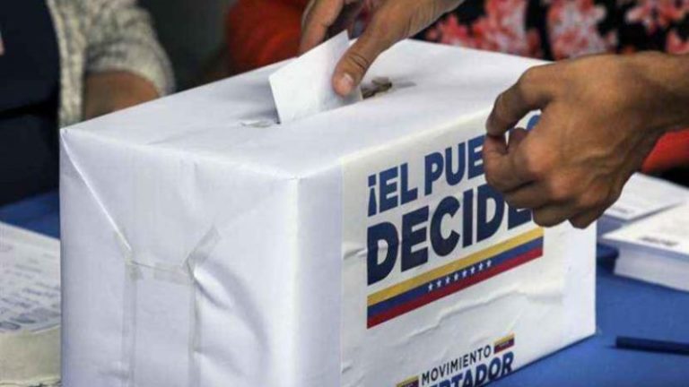 Elecciones presidenciales en abril: ¿Año económico complicado y oposición desarticulada?