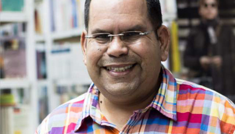 Ronald Rodríguez Vargas: "Maracaibo es una ciudad de palabra ligera"