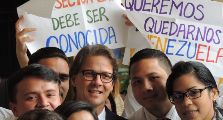 Lorenzo Mendoza: “no cambien unos problemas por otros, la migración duele”