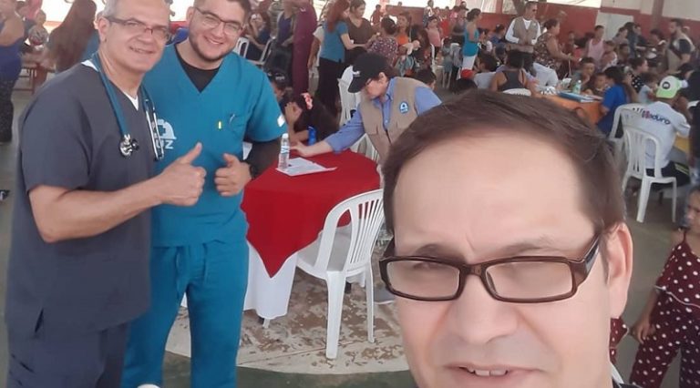 Gustavo Baptista lidera jornada médica que atiende a 300 pacientes en el barrio San Luis