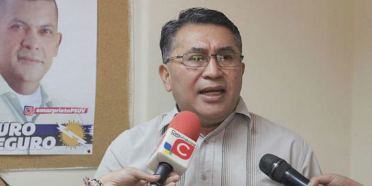 El “Padre Vidal” se desmarca de Maduro pero sigue con Omar Prieto