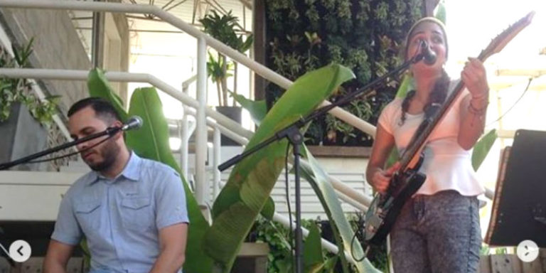 Guaroyo Café se llena de música con los “micro-escenarios” en el jardín