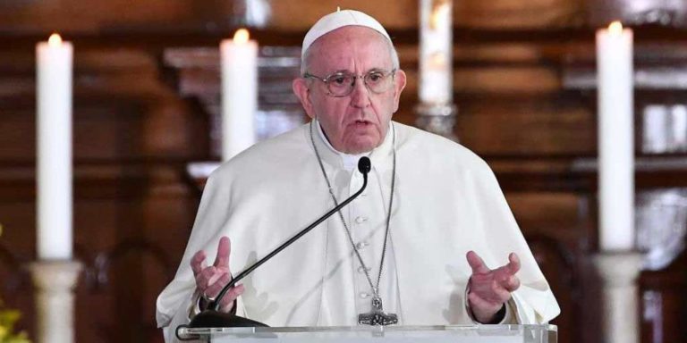 El Papa Francisco: "Se requiere de líderes que dialoguen con el enemigo"