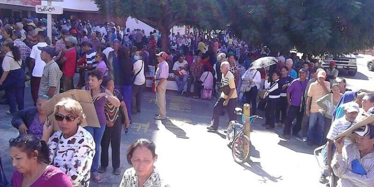 el viacrucis de los pensionados