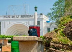 Alcaldía de Maracaibo siembra más de mil metros cuadrados de grama en la Plaza de la República