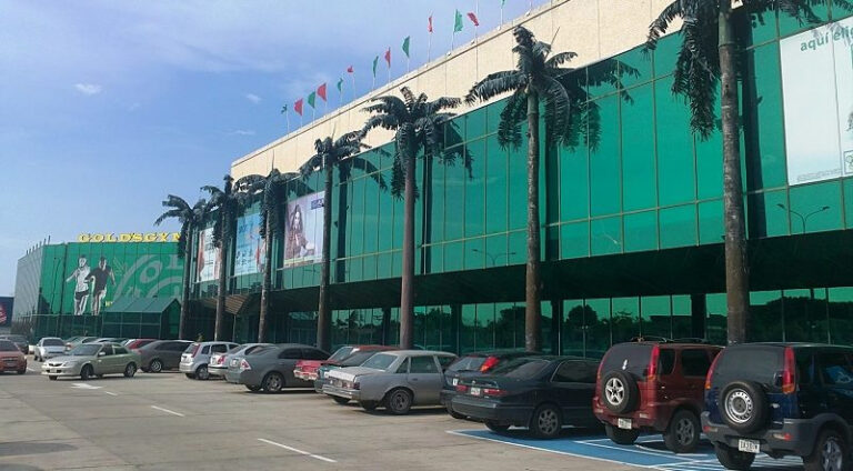 Le siguen "metiendo" cariño al Doral Center Mall y poco a poco va aumentando la ocupación de los locales comerciales