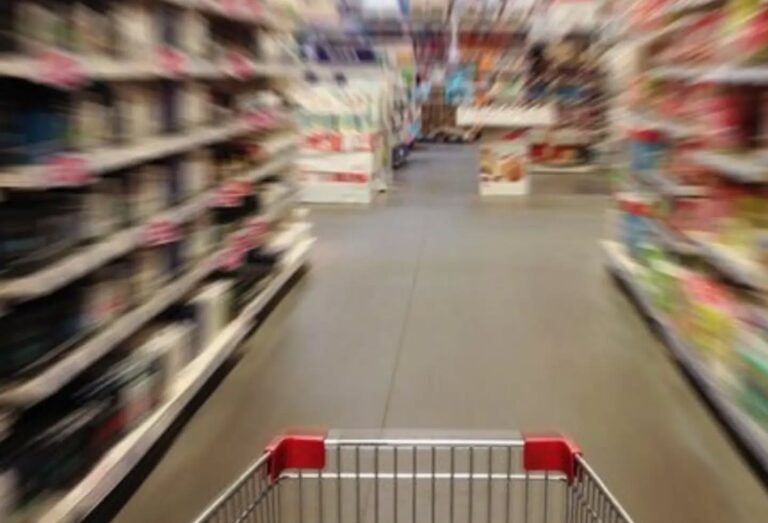 En el Zulia se seguirán abriendo nuevos supermercados en lo que resta del año. Algunos planean sacar su propia tarjeta